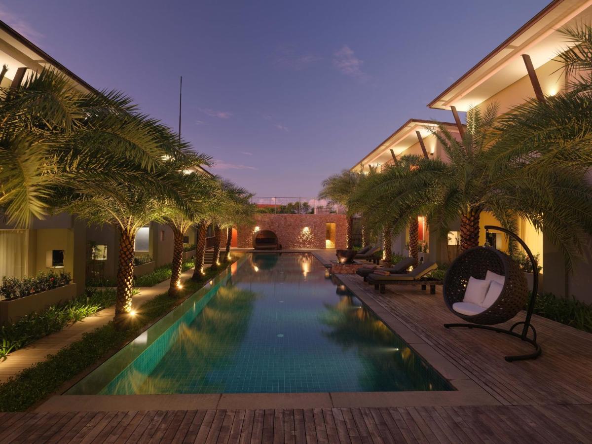 Chesa Canggu Buitenkant foto
